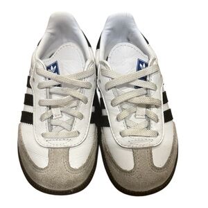 Adidas Kids White and Gray Sneakers Size 8 Toddler Gently Used